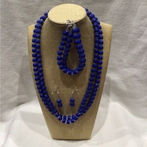 Vibrant Blue and Crystal Beaded Necklace, Bracelet, and Earring Set